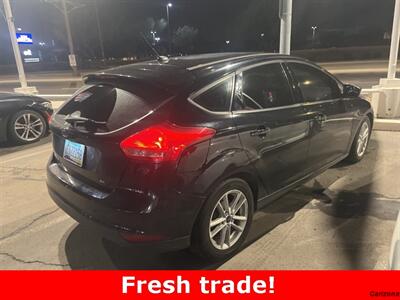 2017 Ford Focus SE - Photo 2 - Mesa, AZ 85201