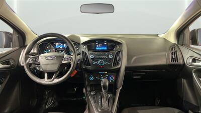 2017 Ford Focus SE - Photo 14 - Mesa, AZ 85201
