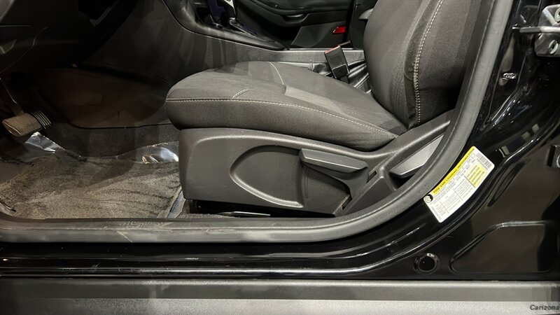 2017 Ford Focus SE - Photo 20 - Mesa, AZ 85201