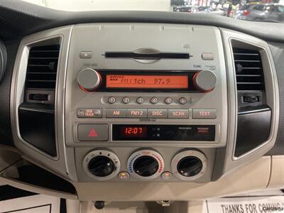 2005 Toyota Tacoma PreRunner V6   - Photo 13 - Mesa, AZ 85201