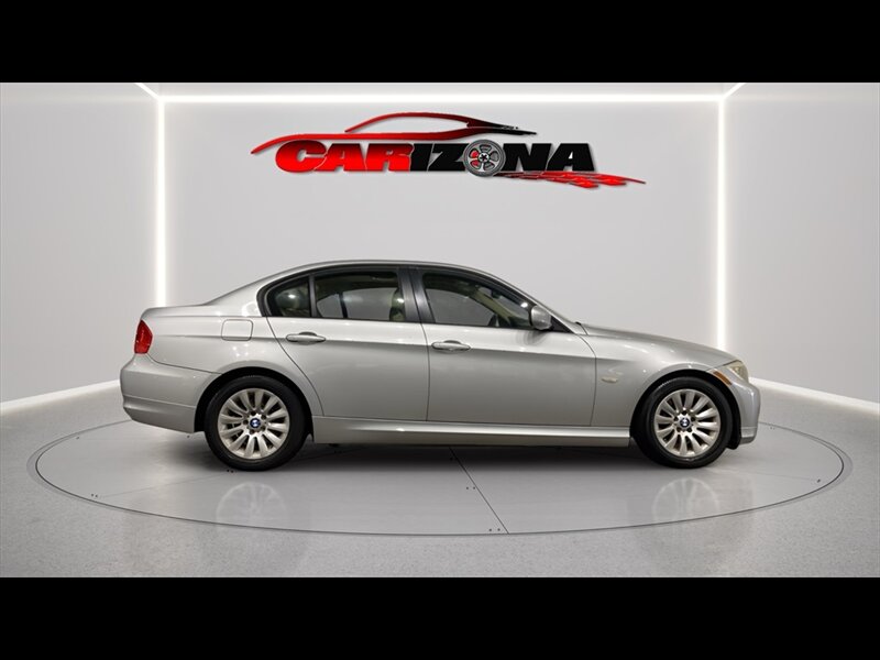 2009 BMW 3 Series 328i's photo