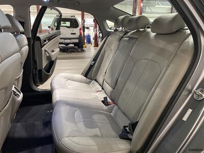 2017 Hyundai SONATA Hybrid Limited   - Photo 10 - Mesa, AZ 85201
