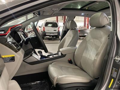 2017 Hyundai SONATA Hybrid Limited   - Photo 9 - Mesa, AZ 85201