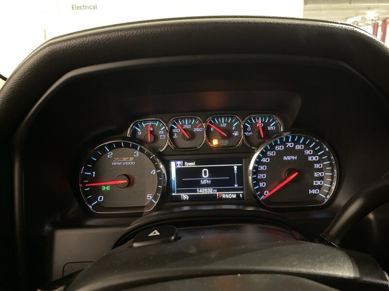 2015 Chevrolet Silverado 2500 LTZ   - Photo 13 - Mesa, AZ 85201