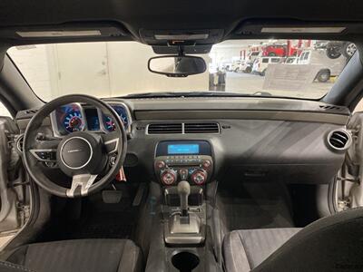 2010 Chevrolet Camaro 1LS   - Photo 11 - Mesa, AZ 85201