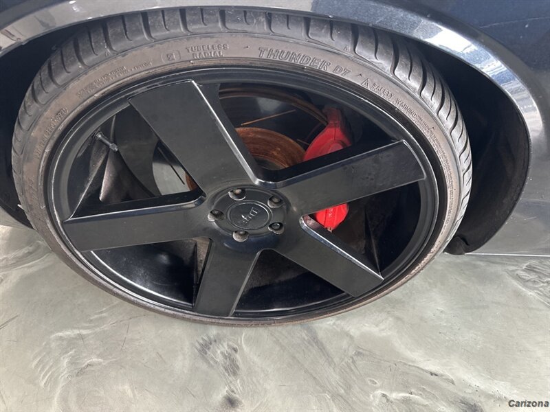 2010 Dodge Challenger SRT8 - Photo 13 - Mesa, AZ 85201