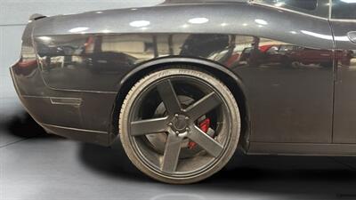 2010 Dodge Challenger SRT8   - Photo 35 - Mesa, AZ 85201