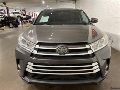 2018 Toyota Highlander XLE   - Photo 8 - Mesa, AZ 85201