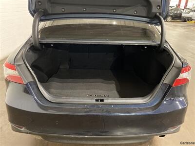 2018 Toyota Camry LE   - Photo 5 - Mesa, AZ 85201