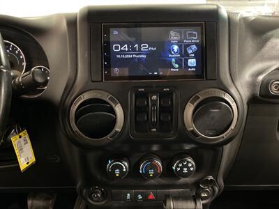 2011 Jeep Wrangler Unlimited Sport   - Photo 11 - Mesa, AZ 85201