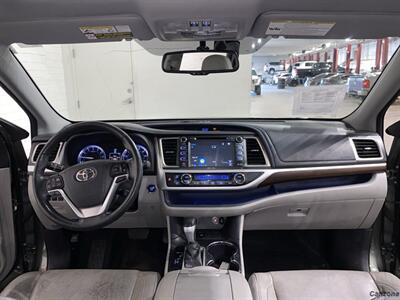2015 Toyota Highlander Limited   - Photo 12 - Mesa, AZ 85201