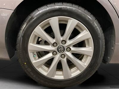 2018 Toyota Camry LE   - Photo 22 - Mesa, AZ 85201