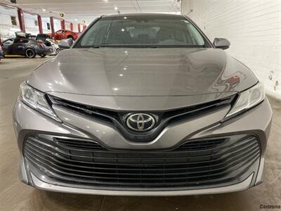 2018 Toyota Camry LE   - Photo 8 - Mesa, AZ 85201
