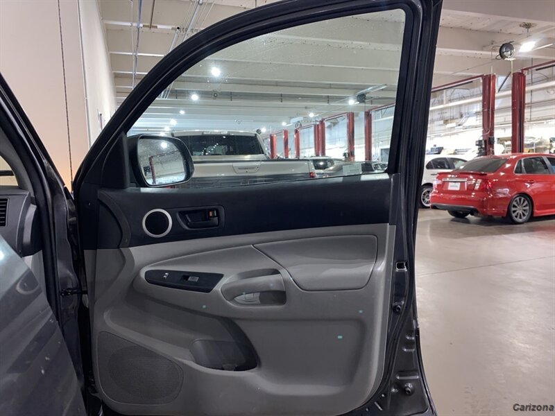 2014 Toyota Tacoma PreRunner V6 - Photo 12 - Mesa, AZ 85201