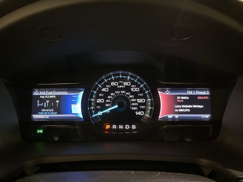 2016 Ford Flex SEL - Photo 16 - Mesa, AZ 85201