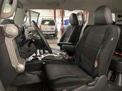 2010 Toyota FJ Cruiser   - Photo 9 - Mesa, AZ 85201