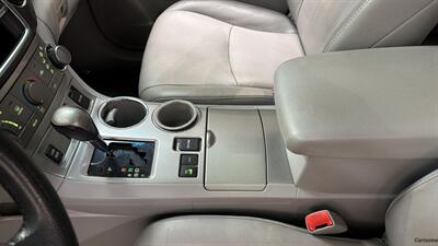 2013 Toyota Highlander   - Photo 26 - Mesa, AZ 85201