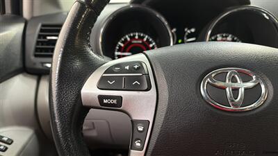 2013 Toyota Highlander   - Photo 27 - Mesa, AZ 85201