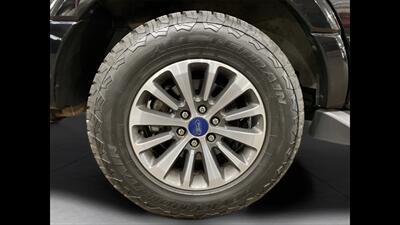 2017 Ford Expedition XLT   - Photo 23 - Mesa, AZ 85201