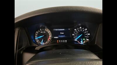 2017 Ford Expedition XLT   - Photo 16 - Mesa, AZ 85201