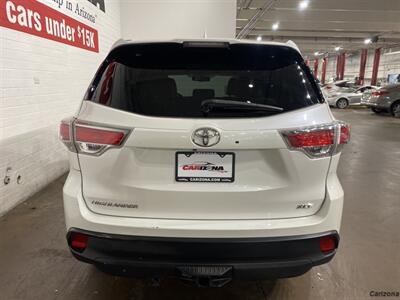 2015 Toyota Highlander XLE V6   - Photo 4 - Mesa, AZ 85201