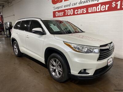 2015 Toyota Highlander XLE V6   - Photo 2 - Mesa, AZ 85201