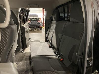 2017 Nissan Frontier Desert Runner   - Photo 10 - Mesa, AZ 85201