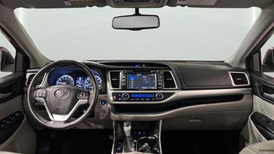 2015 Toyota Highlander XLE   - Photo 13 - Mesa, AZ 85201