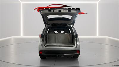 2015 Toyota Highlander XLE   - Photo 21 - Mesa, AZ 85201