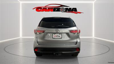 2015 Toyota Highlander XLE   - Photo 8 - Mesa, AZ 85201