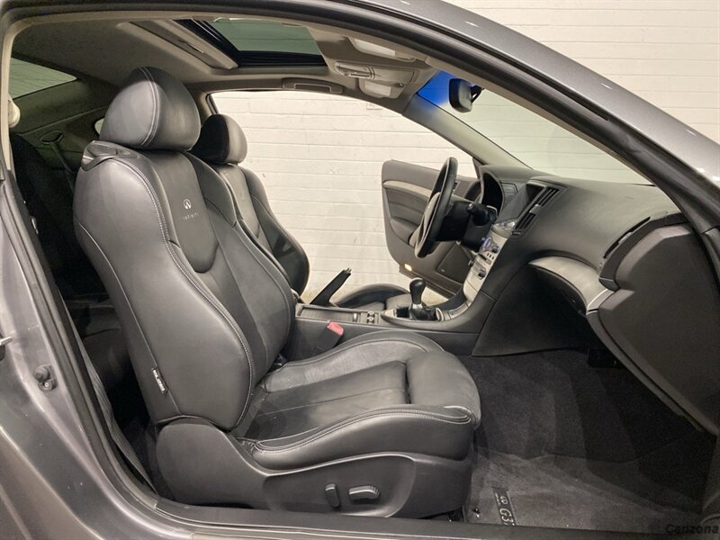 2013 INFINITI G37 Coupe Sport   - Photo 11 - Mesa, AZ 85201