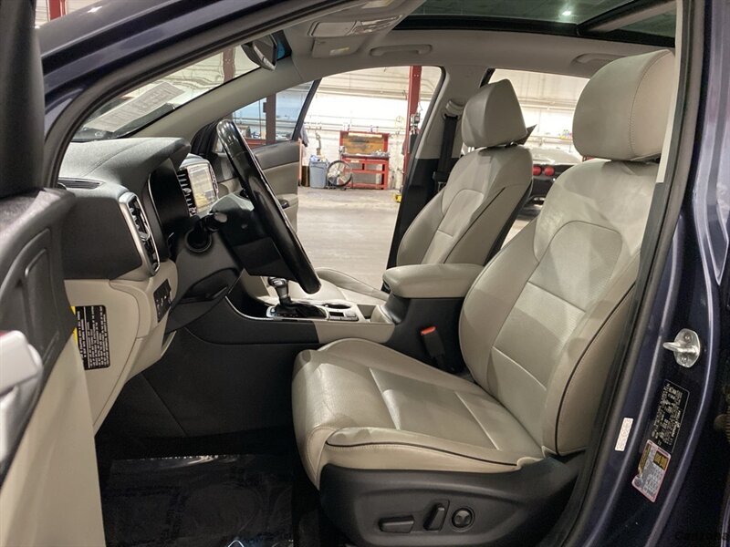 2020 Kia Sportage EX - Photo 9 - Mesa, AZ 85201