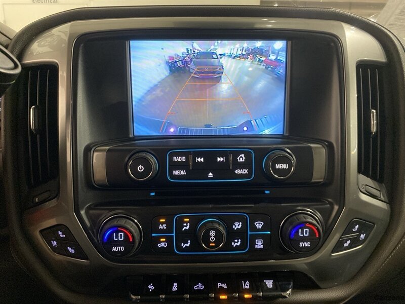 2016 Chevrolet Silverado 2500 LTZ   - Photo 14 - Mesa, AZ 85201