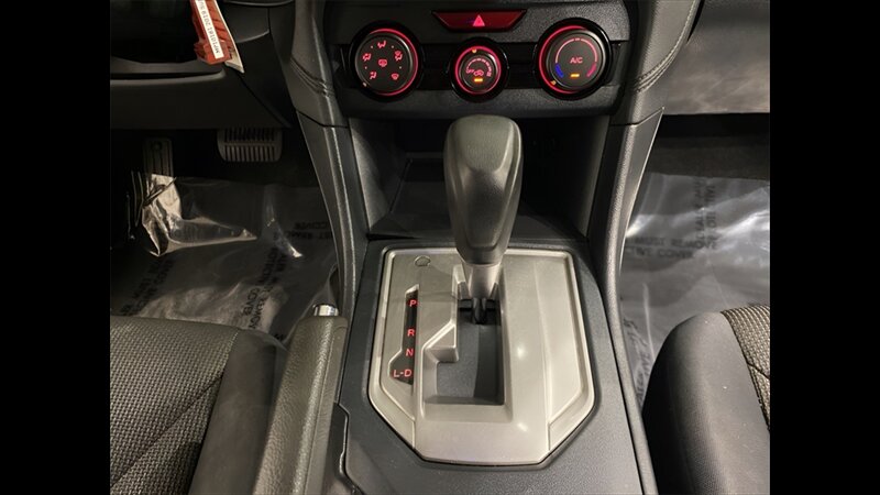 2019 Subaru Crosstrek 2.0i - Photo 14 - Mesa, AZ 85201