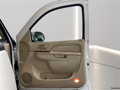 2013 Cadillac Escalade Premium   - Photo 11 - Mesa, AZ 85201