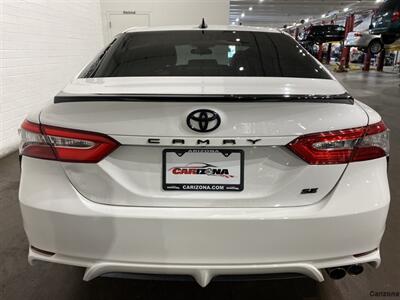 2019 Toyota Camry SE   - Photo 4 - Mesa, AZ 85201