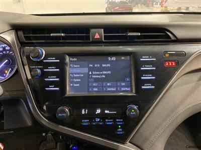 2019 Toyota Camry SE   - Photo 13 - Mesa, AZ 85201