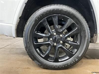 2017 Jeep Grand Cherokee Altitude   - Photo 16 - Mesa, AZ 85201