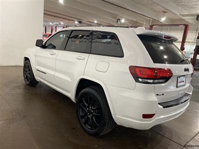 2017 Jeep Grand Cherokee Altitude   - Photo 6 - Mesa, AZ 85201
