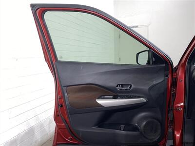 2020 Nissan Kicks SR   - Photo 9 - Mesa, AZ 85201