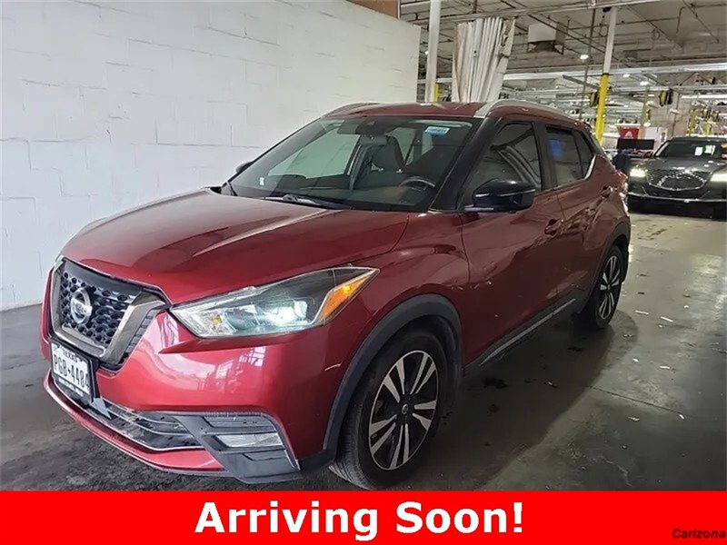2020 Nissan Kicks SR