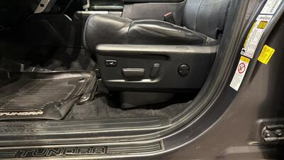 2019 Toyota Tundra Platinum 5.7L V8   - Photo 19 - Mesa, AZ 85201