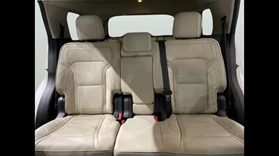 2016 Ford Explorer Platinum   - Photo 10 - Mesa, AZ 85201