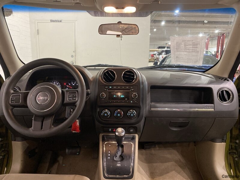 2012 Jeep Patriot Sport - Photo 11 - Mesa, AZ 85201