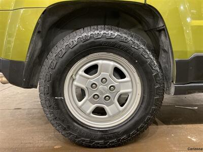 2012 Jeep Patriot Sport - Photo 15 - Mesa, AZ 85201