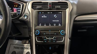 2017 Ford Fusion SE   - Photo 14 - Mesa, AZ 85201