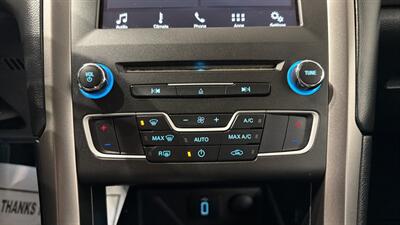 2017 Ford Fusion SE   - Photo 27 - Mesa, AZ 85201