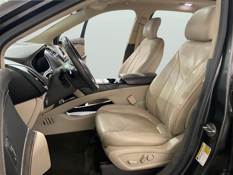 2017 Lincoln MKX Select - Photo 9 - Mesa, AZ 85201