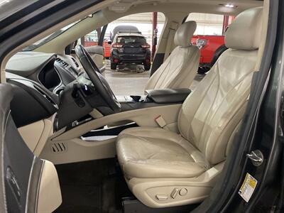 2017 Lincoln MKX Select   - Photo 9 - Mesa, AZ 85201