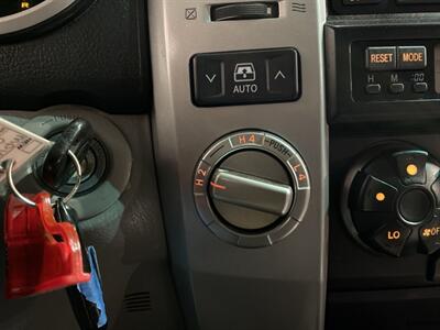 2006 Toyota 4Runner SR5 - Photo 17 - Mesa, AZ 85201